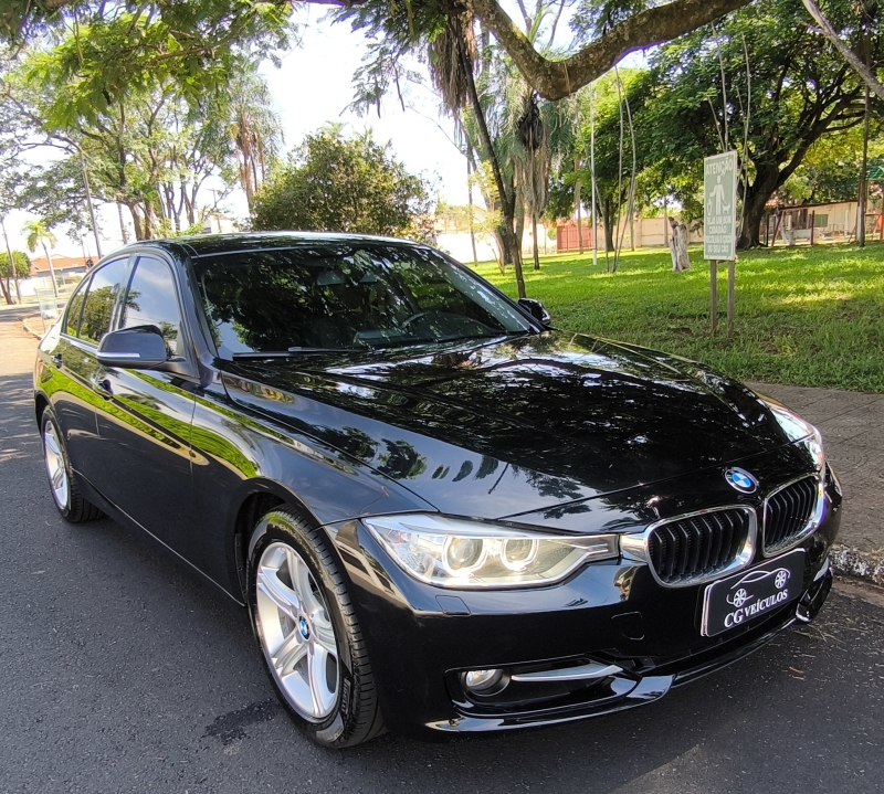 Produto bmw-320i-active-2015-flex